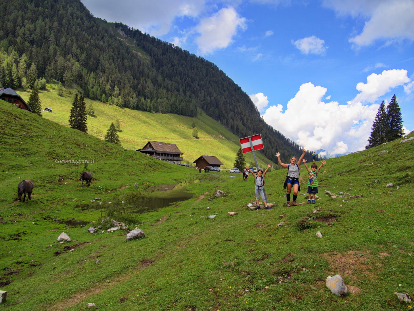 Il confine con l'Austria Il confine con l'Austria