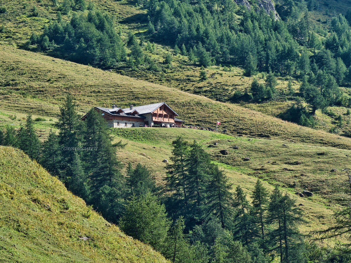 Il Bonatti visto dal sentiero del ritorno